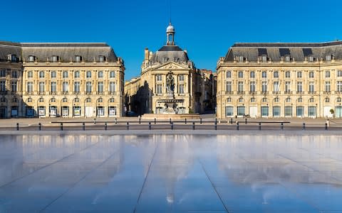 Palais de la Bourse, Bordeaux - Credit: Leonid Andronov