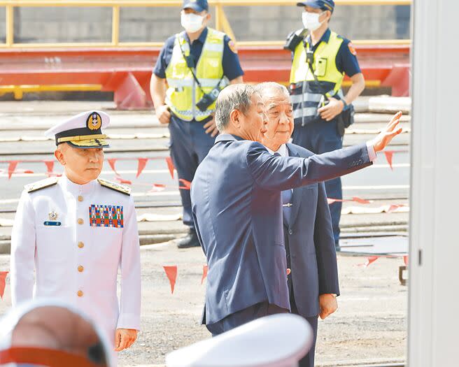 潛艦國造疑雲重重，國安會諮詢委員暨潛艦國造專案小組召集人黃曙光應向立法院說明。（本報資料照片）