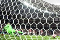 <p>Antoine Griezmann of France scores his team’s second goal from the penalty spot. (Photo by Laurence Griffiths/Getty Images) </p>