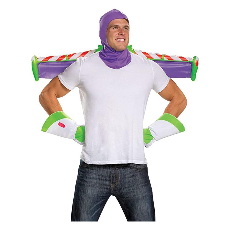 4) Adult Buzz Lightyear Costume Kit