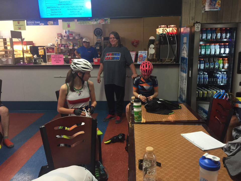 After training, pupils of Renee Hildebrand head to the snack bar at Skate Away South in Ocala, Florida. (Yahoo Sports)