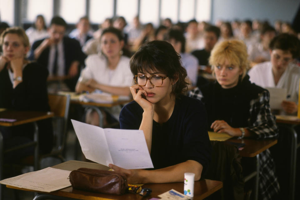 <p>En 1988, Claude Pinoteau la rappelle pour le rôle de Valentine dans “L’Étudiante”. Une comédie romantique qui a également remporté un grand succès. Crédit photo : Getty Images </p>