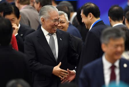 Indonesia's Trade Minister Enggartiasto Lukita arrives to attend the APEC Ministers Responsible For Trade meeting in Hanoi May 20, 2017. REUTERS/Hoang Dinh Nam/Pool