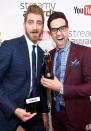 Ebenfalls auf fünf Millionen US-Dollar kommt das Duo Rhett und Link. Die beiden haben insgesamt vier Millionen Abonnenten und sind auf YouTube nicht nur für ihre dort veröffentlichten Lieder bekannt, sondern moderieren auch eine eigene Show auf der Videoplattform, und zwar "Good Mythical Morning" mit elf Millionen Abonnenten. In dieser waren auch schon namenhafte Hollywoodstars wie Daniel Radcliffe oder Amy Schumer zu Gast.