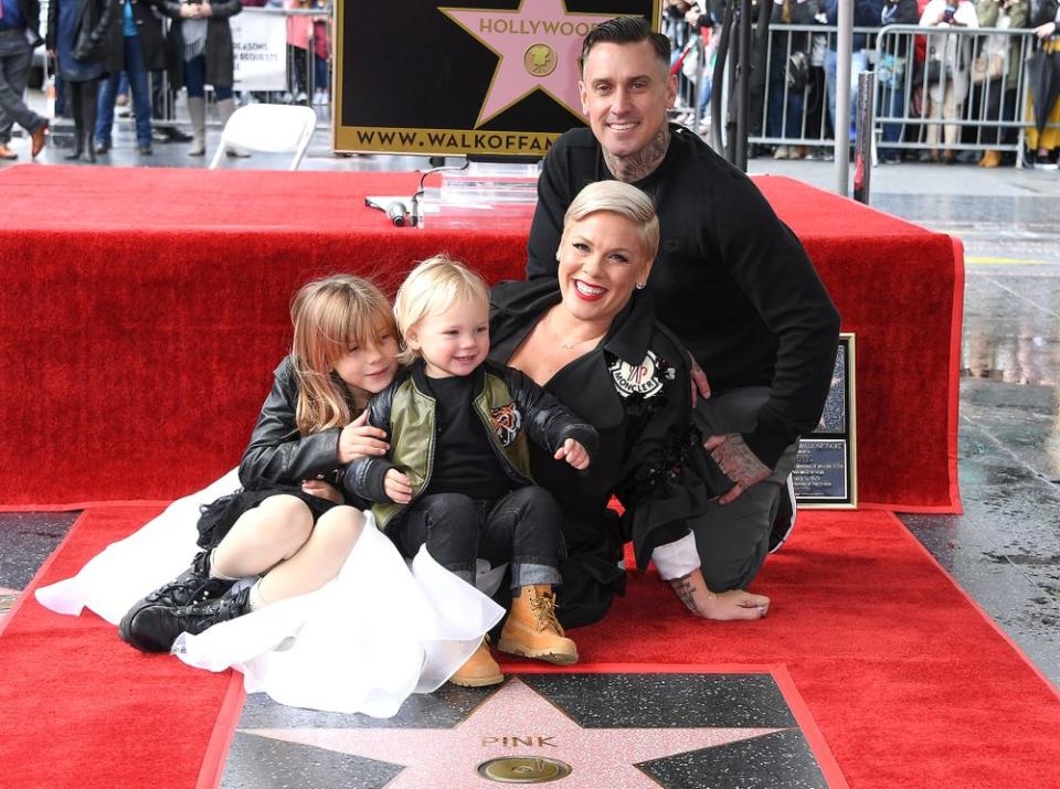 Pink poses with husband Carey Hart and kids Willow and Jameson