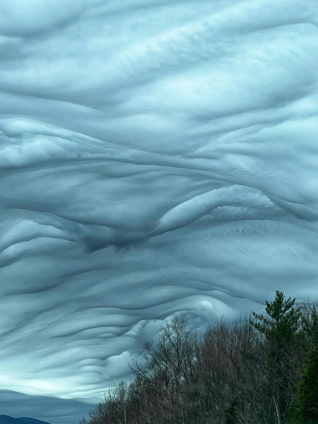 Did You See It Rare Cloud Formations Spotted Over New Hampshire 3302