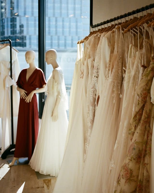 Sheer joy in store as U.S. retailers stock up for bumper wedding season