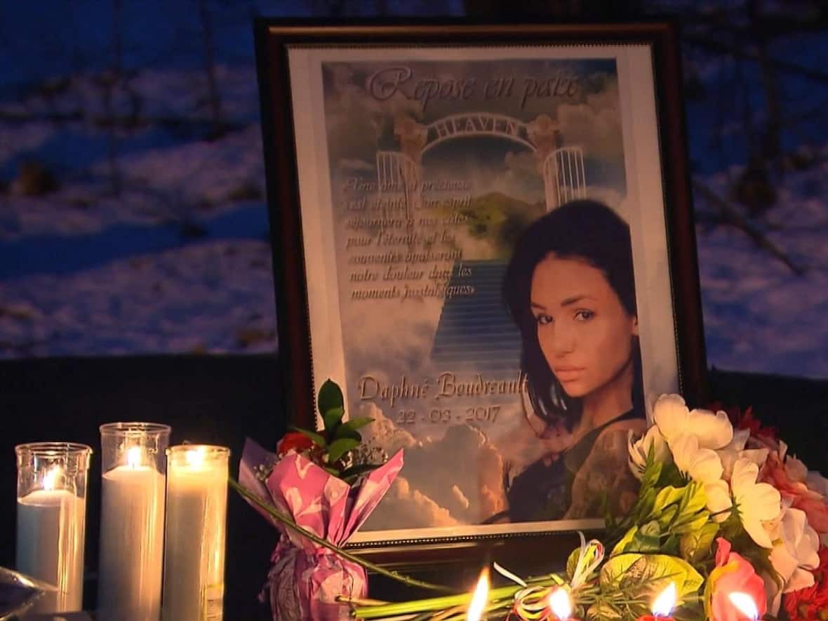 A memorial photo of Daphné Huard-Boudreault. The young woman had broken up with her boyfriend a week before he killed her, in 2017.  (Radio-Canada - image credit)