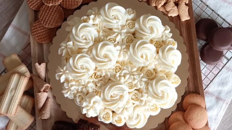 buttercream frosting board