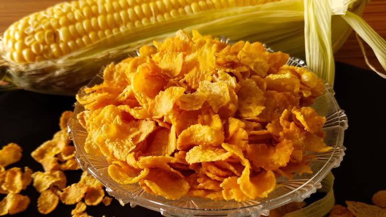 Corn Flakes beside corn cob