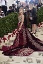 <p>Blake Lively’s Versace dress apparently took 600 hours to create. Photo: Getty Images </p>