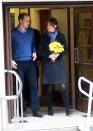 LONDON, ENGLAND - DECEMBER 06: The Duchess of Cambridge, Catherine Middleton and Prince William, Duke of Cambridge leave the King Edward VII hospital where she has been treated for hyperemesis gravidarum, extreme morning sickness at King Edward VII Hospital on December 6, 2012 in London, England. (Photo by Fred Duval/Getty Images)