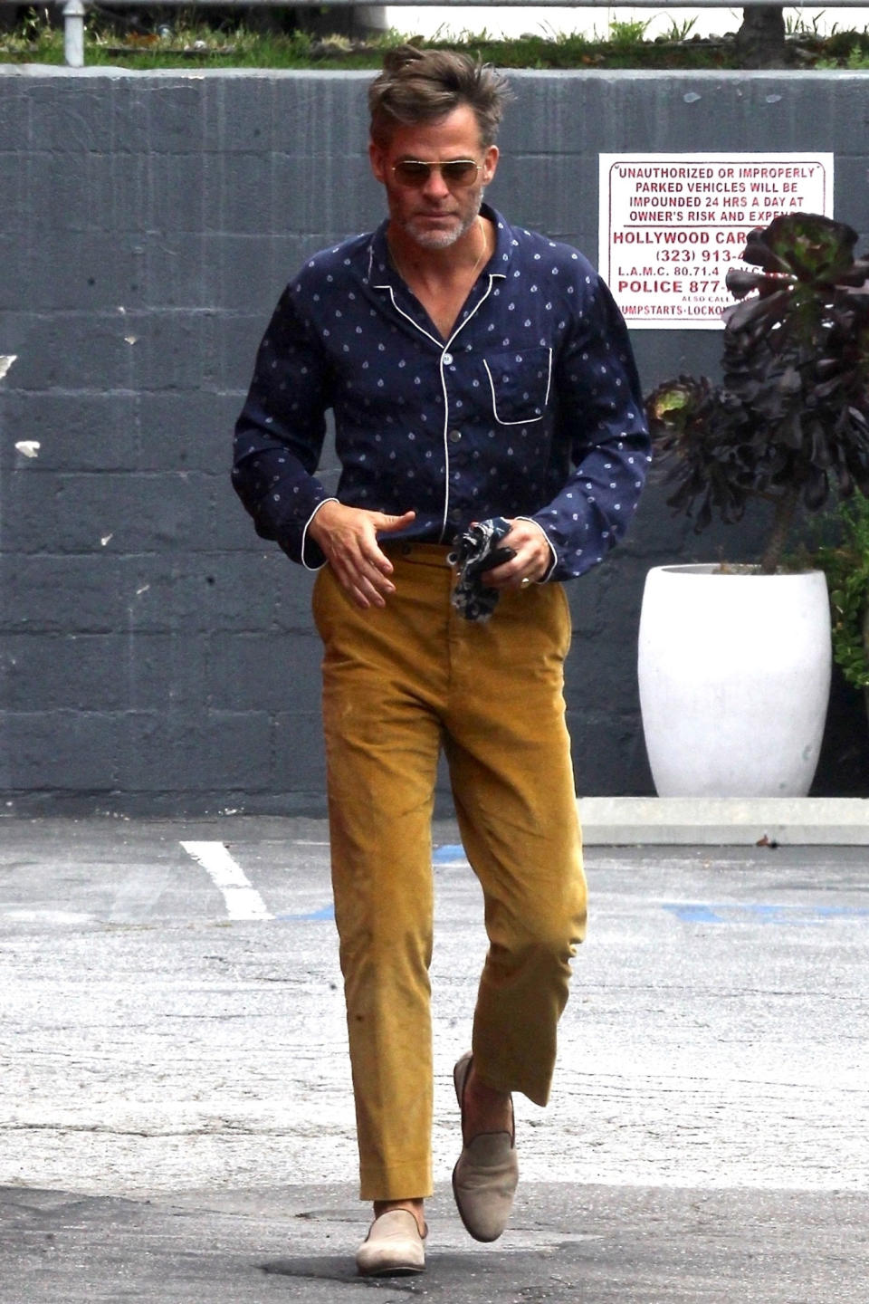 <p>Chris Pine shows off his stylish outfit during a Friday outing with his girlfriend Annabelle Wallis (not pictured) in Los Angeles. </p>