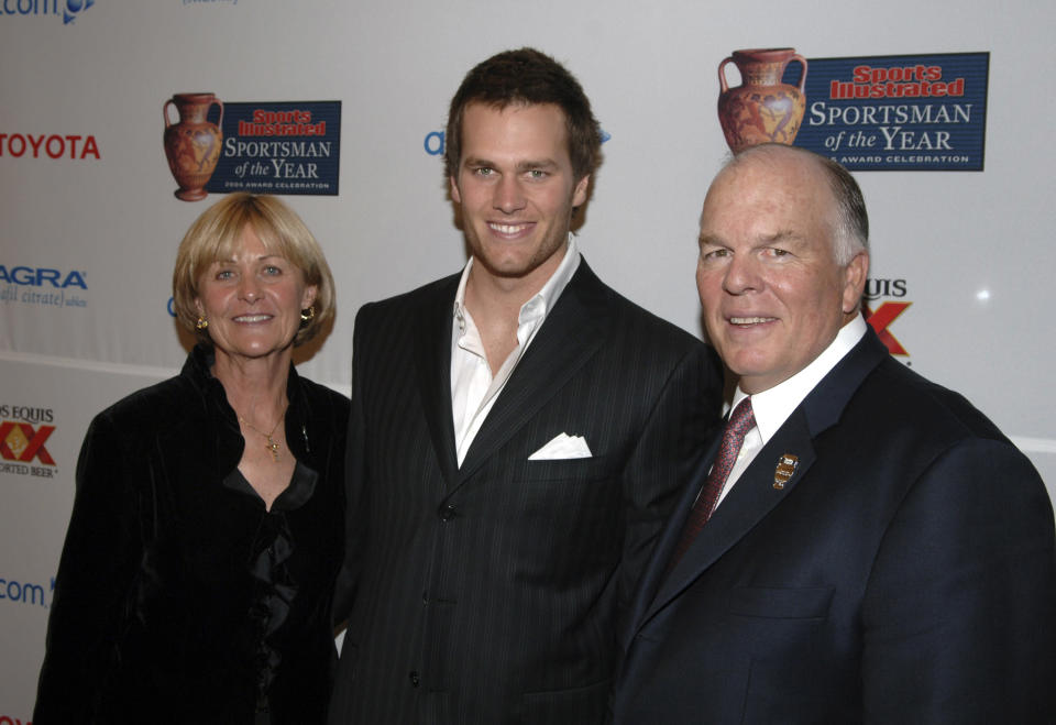 Tom Brady, Sports Illustrated Sportman of the Year with his parents (Photo by Stephen Lovekin/WireImage for Bragman Nyman Cafarelli)