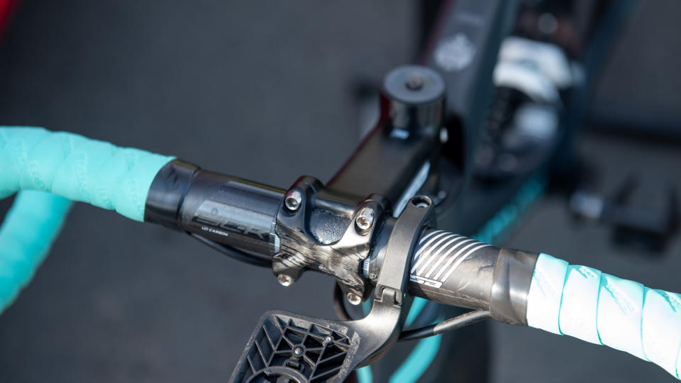 Arkéa-Samsic Bianchi Oltre RC bikes handlebar stem