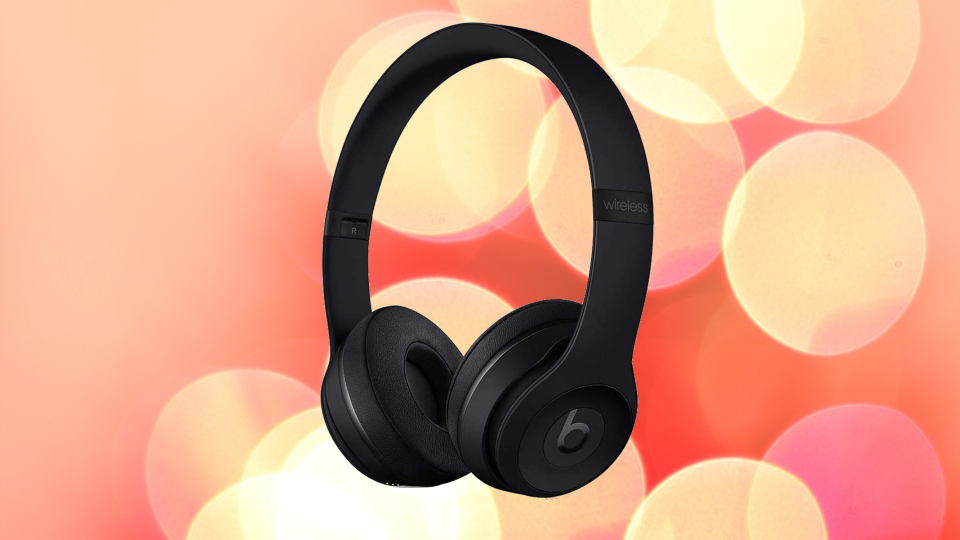 You can't Beat these Beats Solo3 Wireless On-Ear Headphones at 40 percent off. (Photo: Amazon)