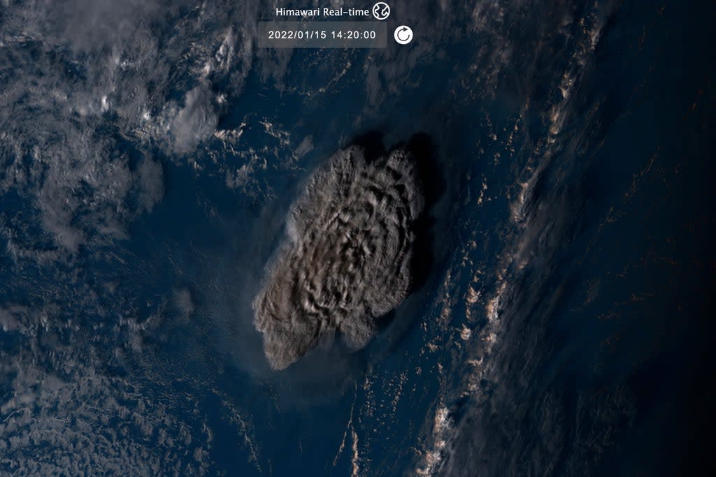 Tonga Volcano Eruption (NICT)