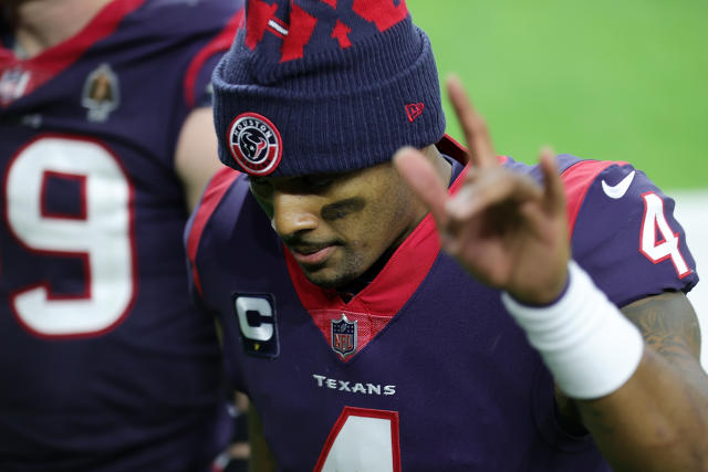 Texans QB Deshaun Watson unhappy with team over GM hiring process 