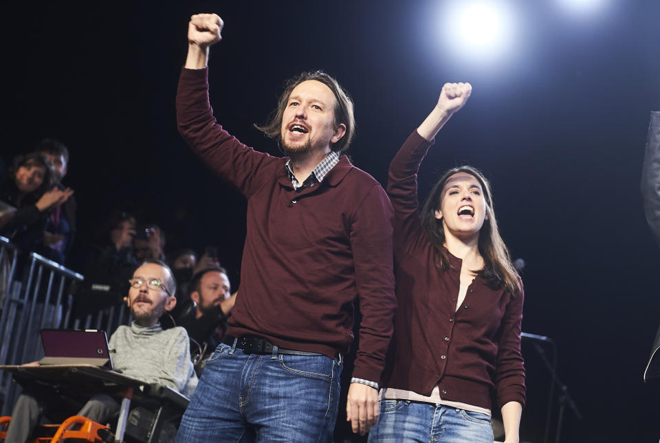 MADRID, SPAIN - NOVEMBER 08: General Secretary of Unidas Podemos, Pablo Iglesias (L) and Spokeswoman of Unidas Podemos, Irene Montero (R) talk onstage on November 08, 2019 in Madrid, Spain. Spain holds its fourth general election in four years on Sunday 10th November in a hope to break prolonged political deadlock. After the last election, the Socialist Party (PSOE) Leader, Pedro Sánchez, was unable to secure enough parliamentary support to form a government. Other parties on the ballot are left-leaning Podemos, splinter party Más País, the conservative Popular Party, centre-right Ciudadanos and the far-right Vox. (Photo by Borja B. Hojas/Getty Images)