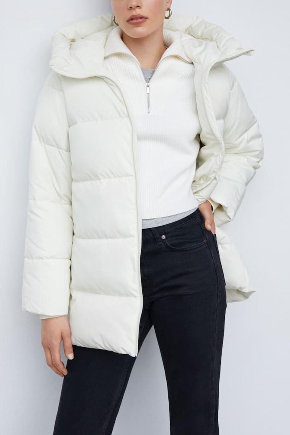 <p><a href="https://go.redirectingat.com?id=74968X1596630&url=https%3A%2F%2Fshop.mango.com%2Fus%2Fwomen%2Fcoats-quilted-coatspadded%2Fhood-quilted-coat_57067702.html&sref=https%3A%2F%2Fwww.elle.com%2Ffashion%2Fshopping%2Fg41108473%2Fbest-puffer-jackets%2F" rel="nofollow noopener" target="_blank" data-ylk="slk:Shop Now;elm:context_link;itc:0;sec:content-canvas" class="link ">Shop Now</a></p><p>Hood quilted coat</p><p>mango.com</p><p>$139.99</p>