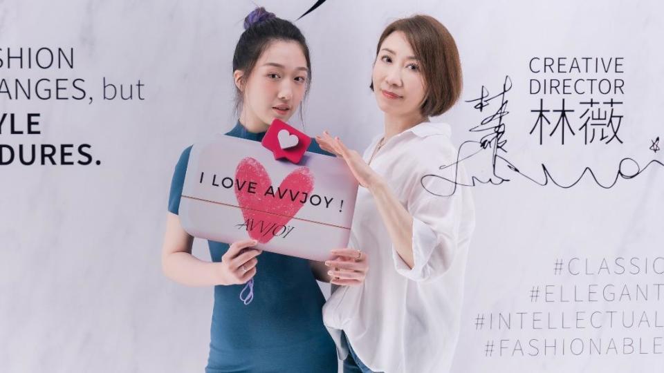 李翊君、愛女王敏淳。（圖／AVVJOY提供）