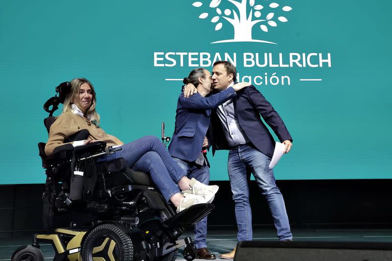 Marcela Capuano, junto a su esposo y a Del Rio