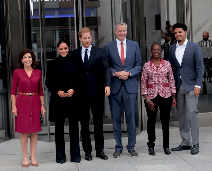 Governor Hochul, Mayor De Blasio, the mayor’s wife Chirlane McCray, their son Dante de Blasio, Meghan Markle & Prince Harry tour One World Trade Center - Credit: SteveSands/NewYorkNewswire/MEGA.