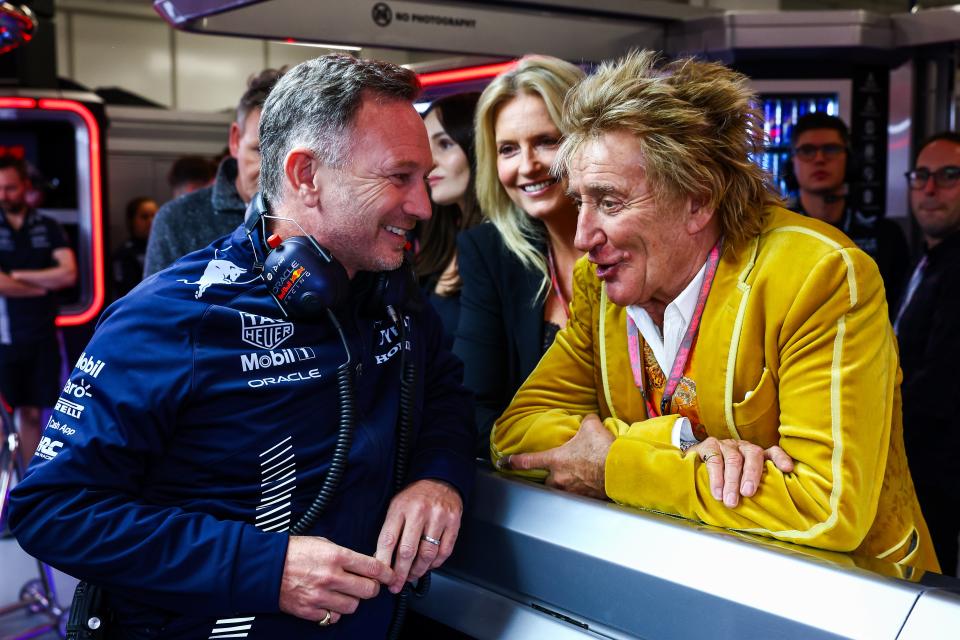 Red Bull principal Christian Horner talks with Rod Stewart in the garage (Getty Images)