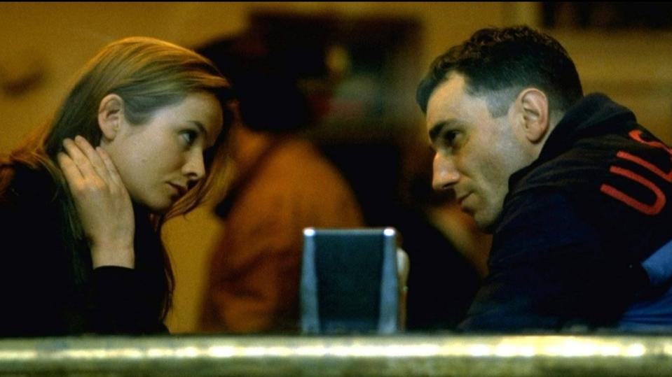 Emily Watson and Daniel Day-Lewis in “The Boxer” - Credit: Everett