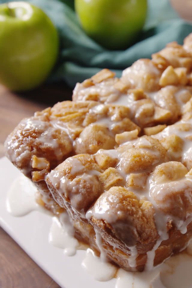 Apple Fritter Monkey Bread