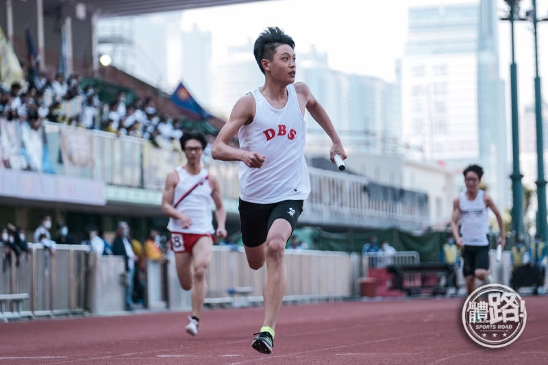 Diocesan Boys’ School ran 43.75 seconds in the B Grade 4×100-meter relay preliminary race, only 0.02 seconds behind the academic record.