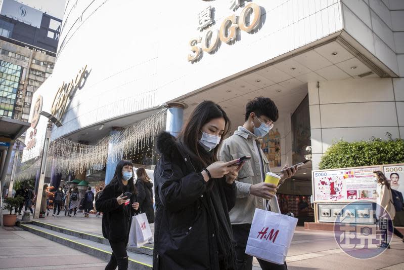 教育部宣布高中以下寒假延長至2月25日開學。