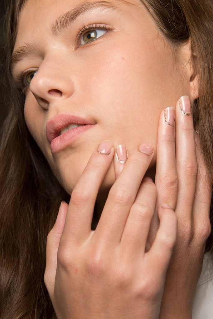 Finger(nail) Art: Rodarte