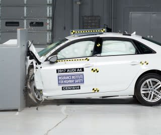 2017 Audi A4 in IIHS crash testing