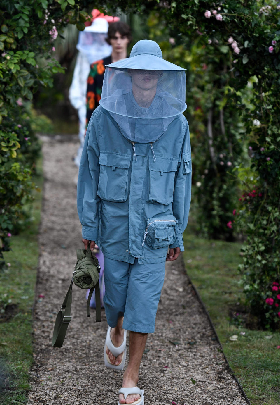 Kenzo fashion show. Beekeeper (Stephane De Sakutin / AFP - Getty Images)