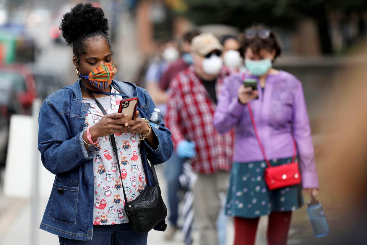 Voters wait to cast their ballots at a polling station in Milwaukee during the Wisconsin primary: REUTERS