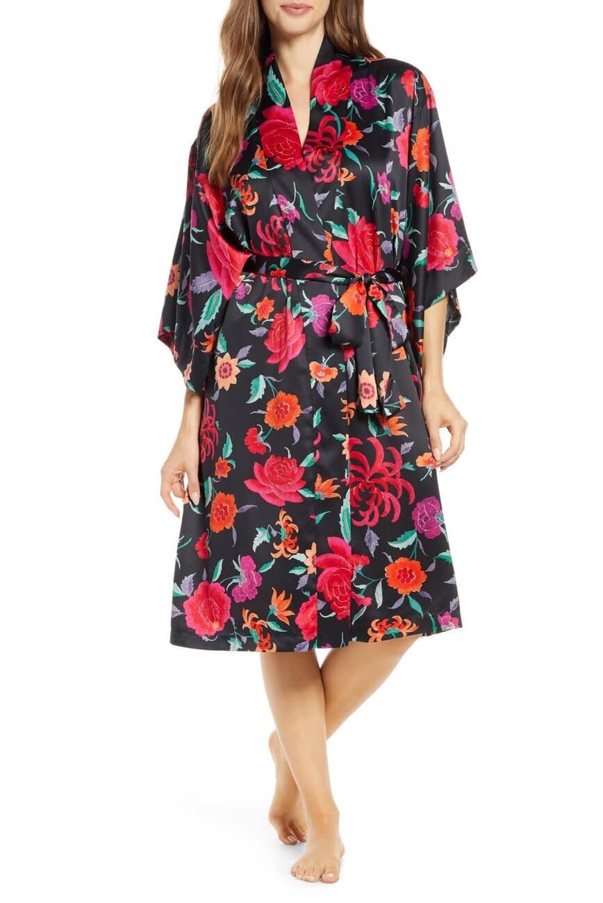 It comes in sizes XS to M. <a href="https://fave.co/2YFe5sx" target="_blank" rel="noopener noreferrer">Find it on sale for $65 at Nordstrom Rack</a>.