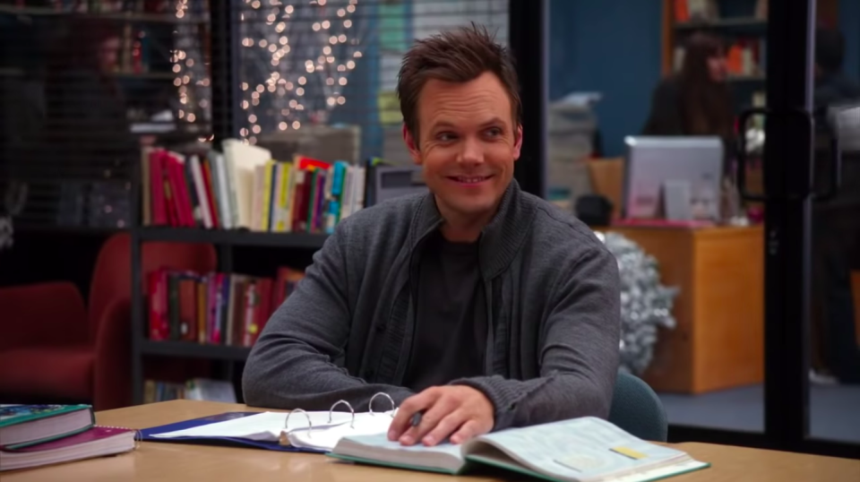 <div><p>"He is the epitome of a mediocre, straight white male being put on a pedestal when he really had nothing to offer. Literally every other character on <i>Community</i> was more compelling than him, even Pierce's super problematic ass. Every moment Jeff wasn't onscreen, I forgot he even existed...until the writers shoved him back down our throats, trying to convince us he was handsome and cool."</p><p><b>—</b><a href="https://www.buzzfeed.com/mehwhocares" rel="nofollow noopener" target="_blank" data-ylk="slk:mehwhocares;elm:context_link;itc:0;sec:content-canvas" class="link "><b>mehwhocares</b></a></p></div><span> NBC</span>