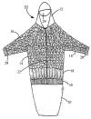 Lynn A. McVay wollte offenbar den Vögeln ganz nah sein und reichte 2004 ein Patent für ein Vogelkostüm ein, das der Optik eines Fasans sehr ähnlich sieht. So sollen sich Jäger näher an die Beute heranpirschen können, ohne von ihnen entdeckt zu werden.