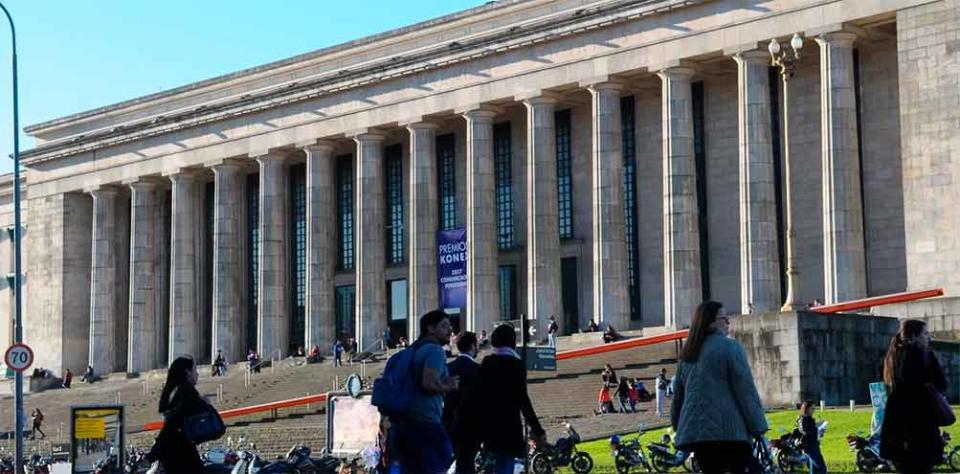 La Facultad de Derecho de la UBA también ofrece carreras cortas