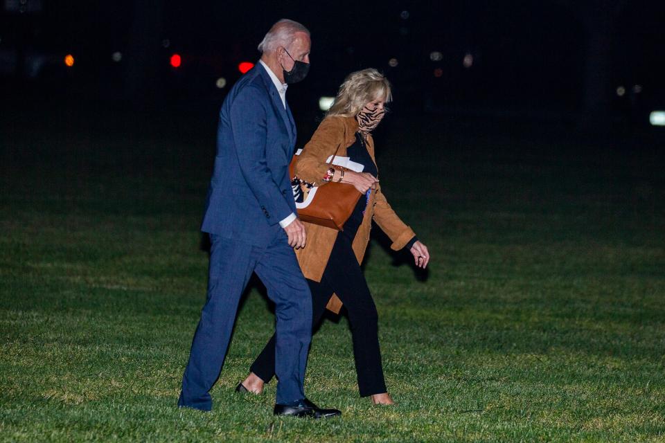 <h1 class="title">President And Dr. Biden Return To The White House From Delaware</h1><cite class="credit">Tasos Katopodis, Getty Images</cite>