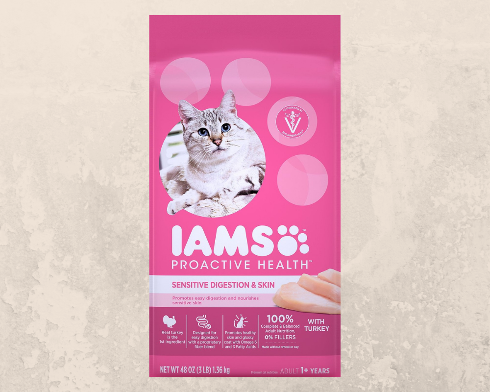 Help protect your cat's sensitive stomach.