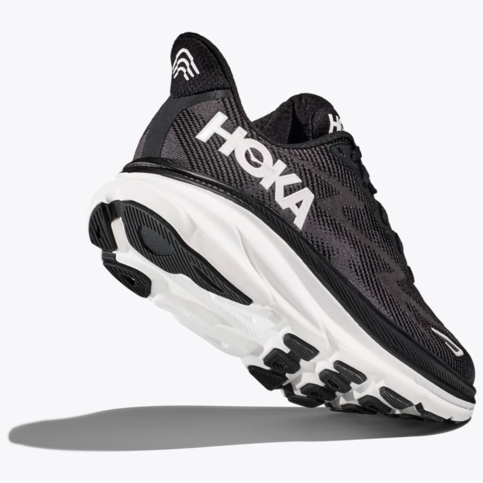 HOKA Sneakers