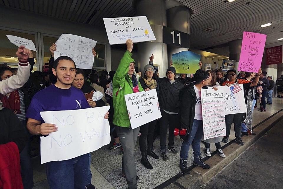 Protests at U.S. airports over travel ban