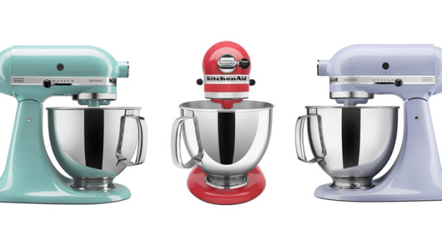 PSA: You Need This KitchenAid Food Processor