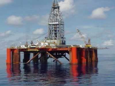 <p>Two killed on oil rig incident</p>