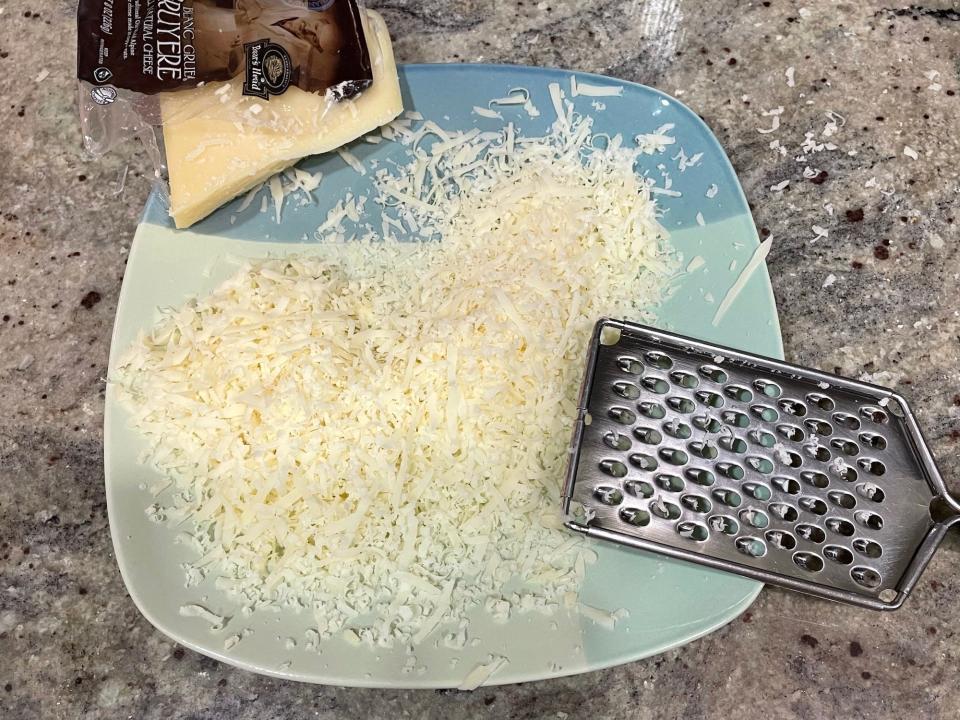 Shredded cheese for Ina mac and cheese