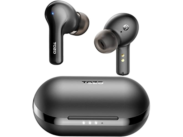Los auriculares Bluetooth transparentes que arrasan en ventas, en oferta:  son mucho más baratos que los AirPods Pro