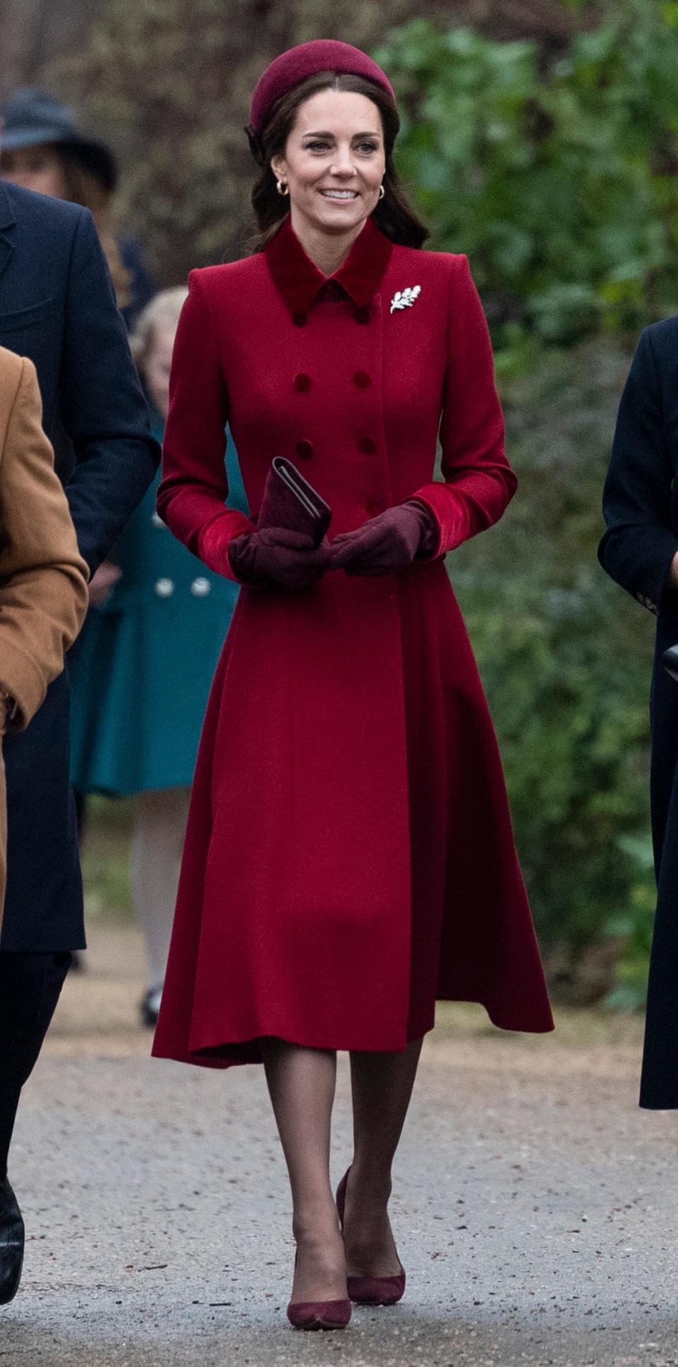 kate middleton december 2018 burgundy coat