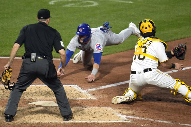 Stroman gets unexpected help from favorite catcher, Cubs blank Pirates